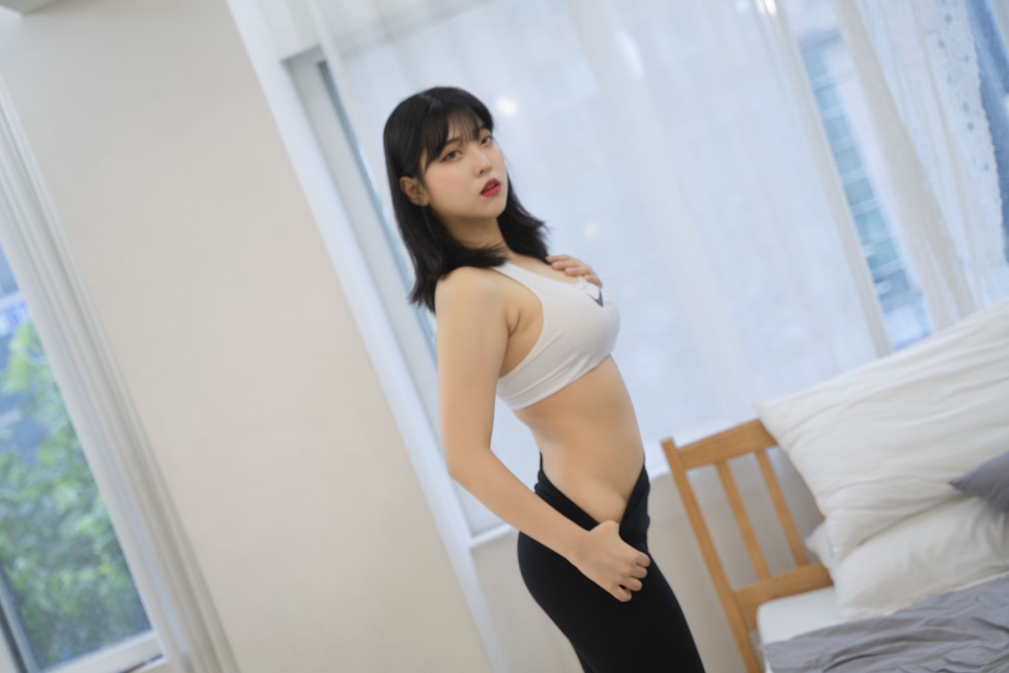 ROGLE 韩国美女模特 Hana Leggings (12)