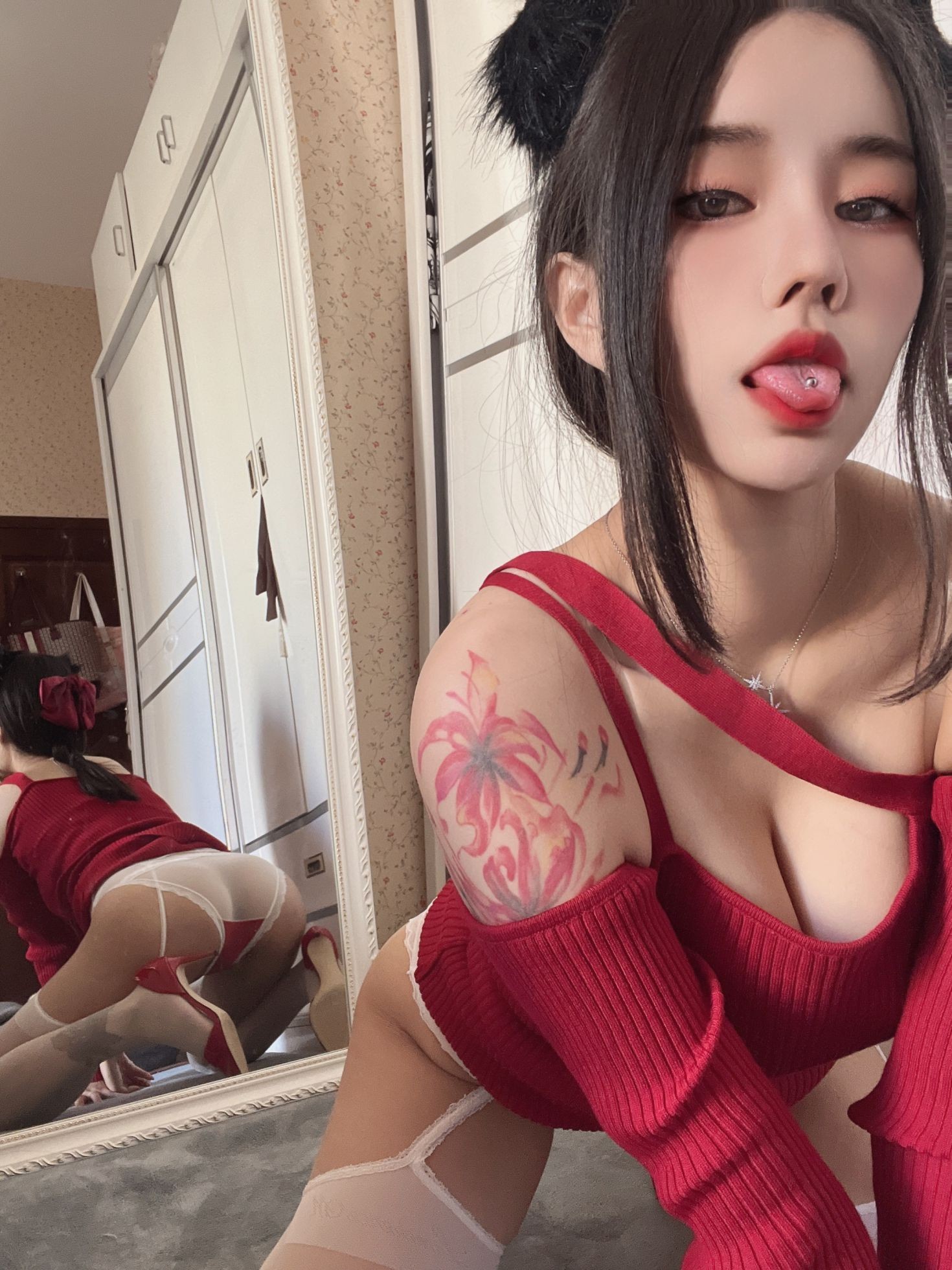 美女动漫博主汐性感Cosplay写真圣诞特辑 (2)