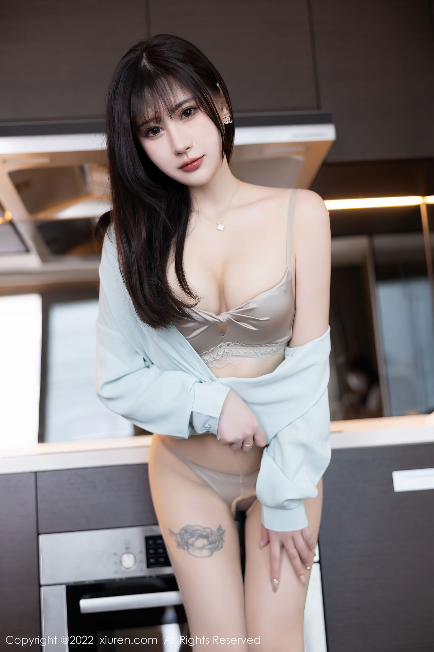 XIUREN秀人网美媛馆美女模特写真第No.5555期张欣欣 (62)