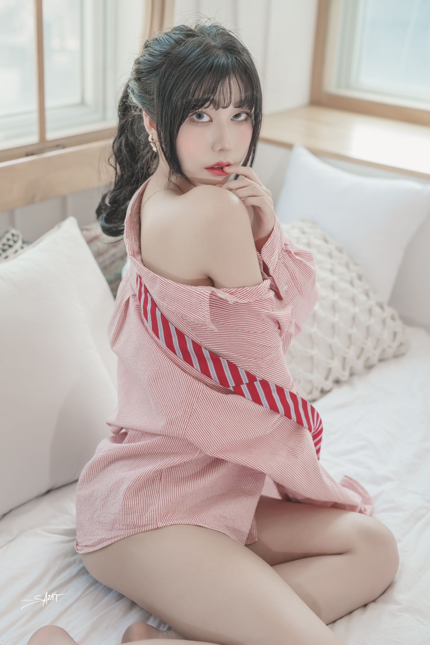 saintphotolife 韩国美少女模特性感写真 Yuna Love On Top (15)