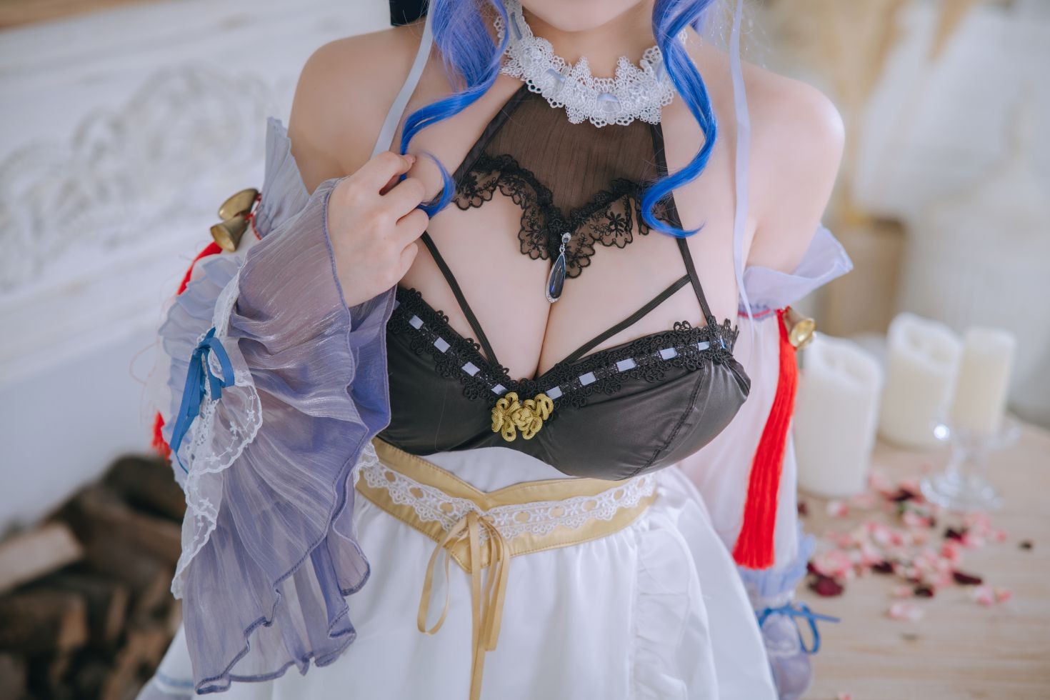 美女动漫博主日奈娇性感Cosplay写真甘雨女仆 (20)