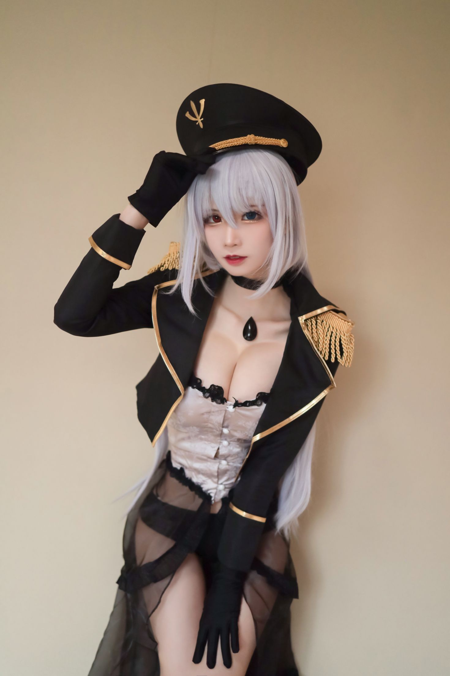 美女动漫博主爱老师PhD性感Cosplay写真喜多川海梦 军装 (6)