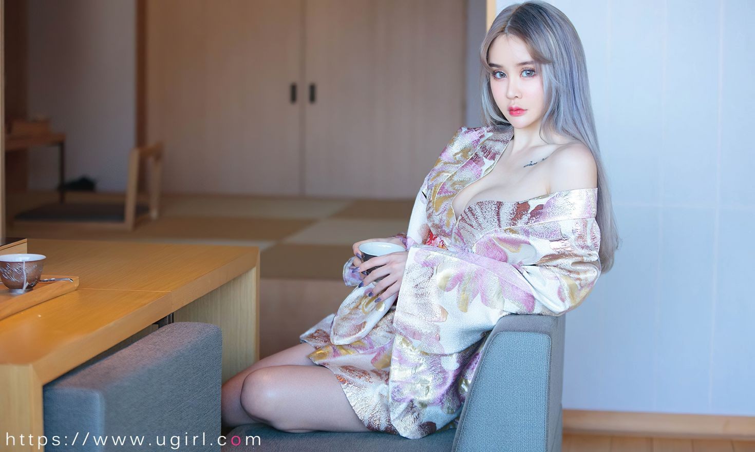 Ugirls爱尤物尤果圈美女模特写真第No.2440期枫最红时 青树 (30)