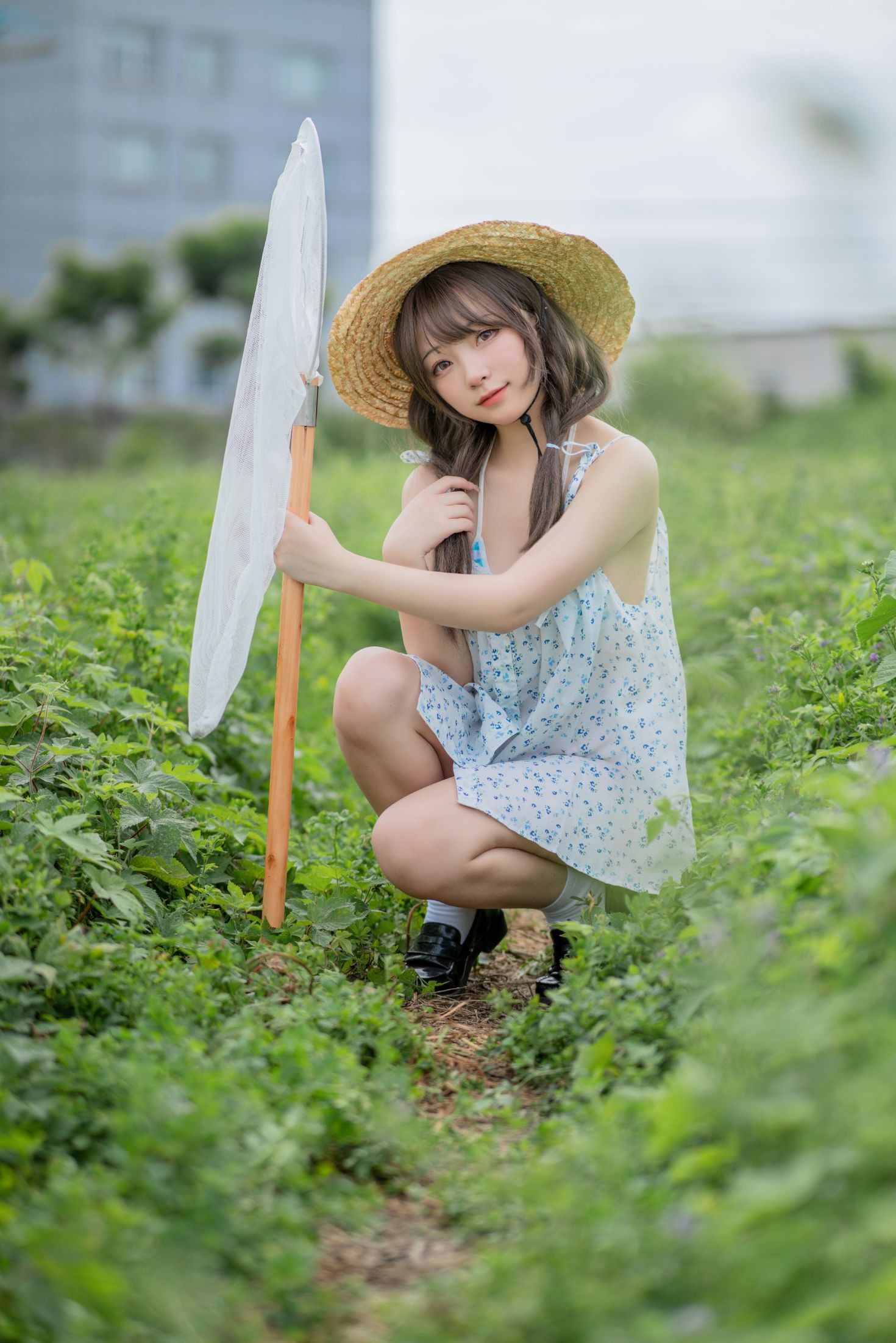 美女动漫博主花铃性感Cosplay写真田野 (7)