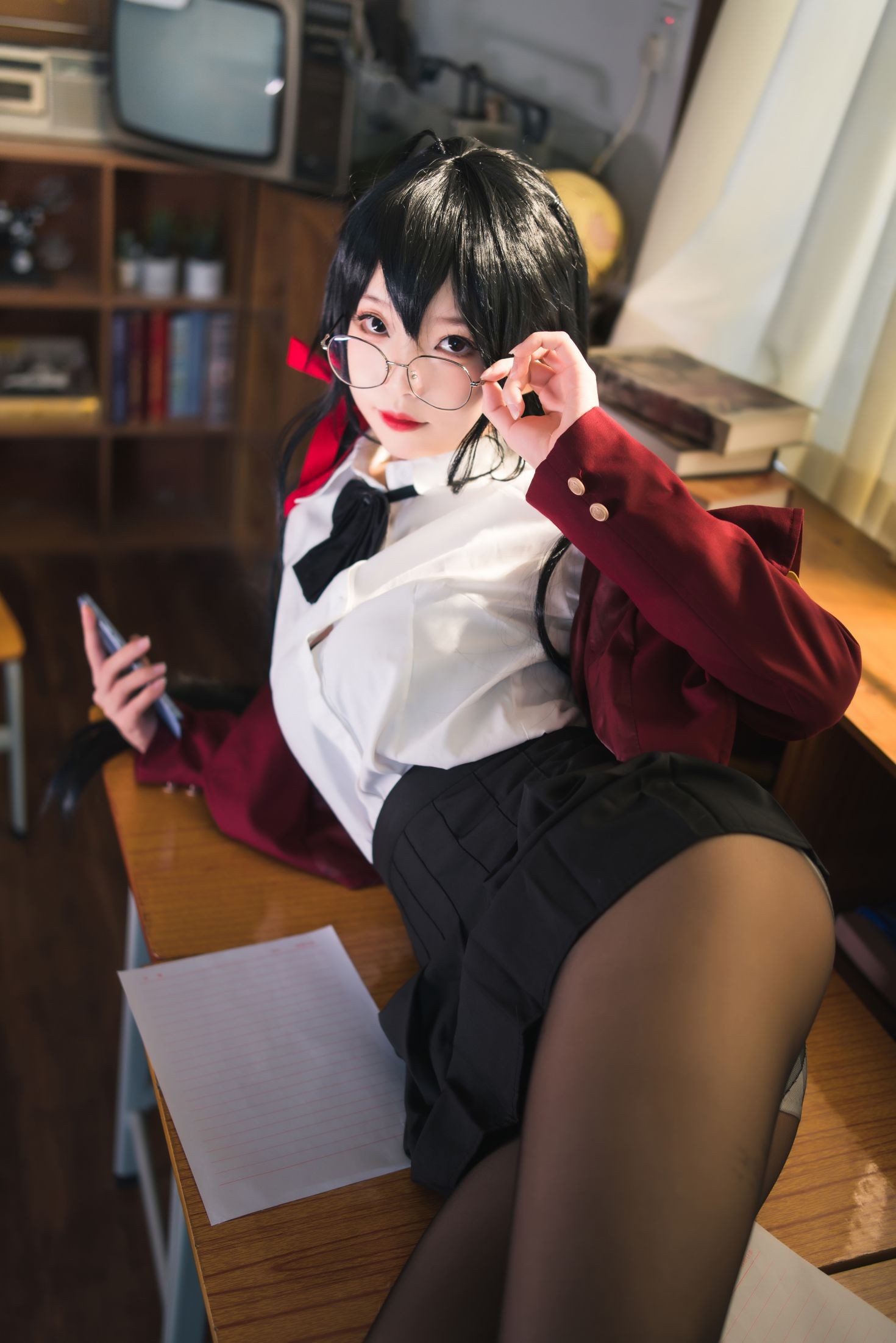 美女动漫博主狐玖玖性感Cosplay写真碧蓝航线大凤JK (8)