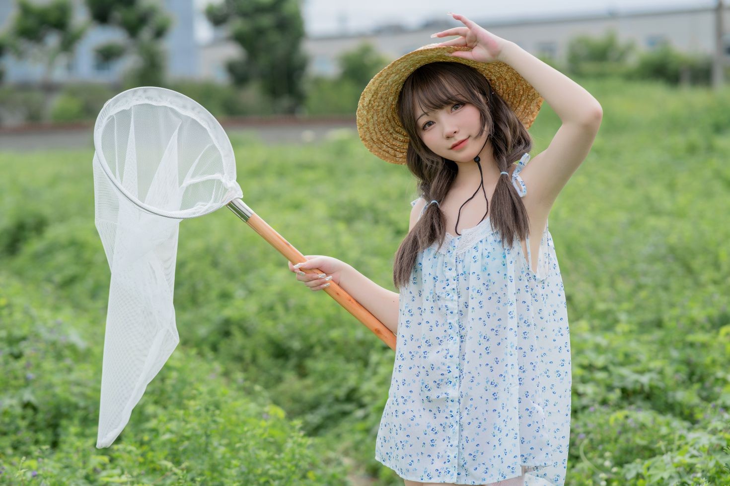 美女动漫博主花铃性感Cosplay写真田野 (4)