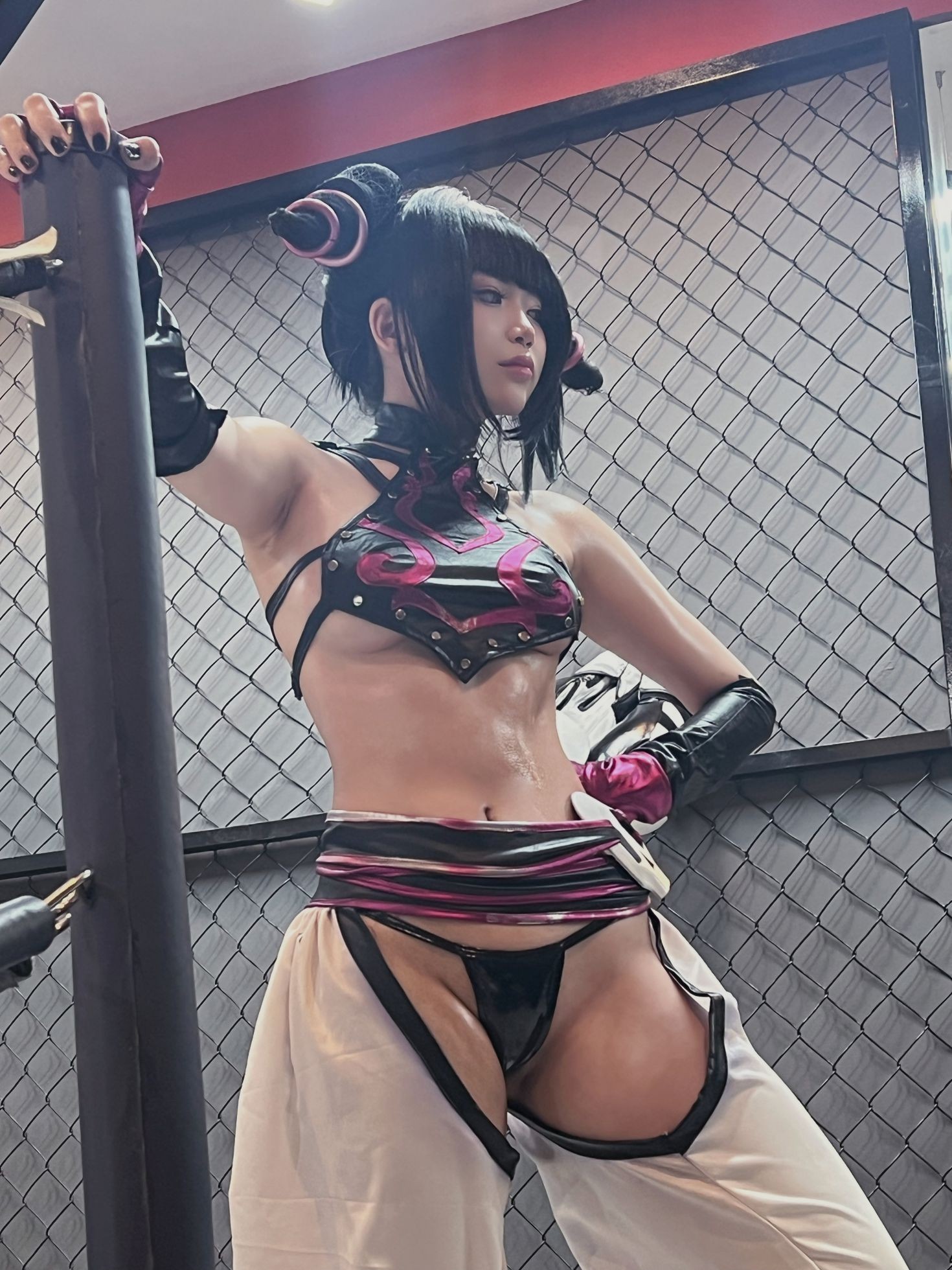 美女动漫博主 ZinieQ 性感Cosplay写真 Juri Han (38)