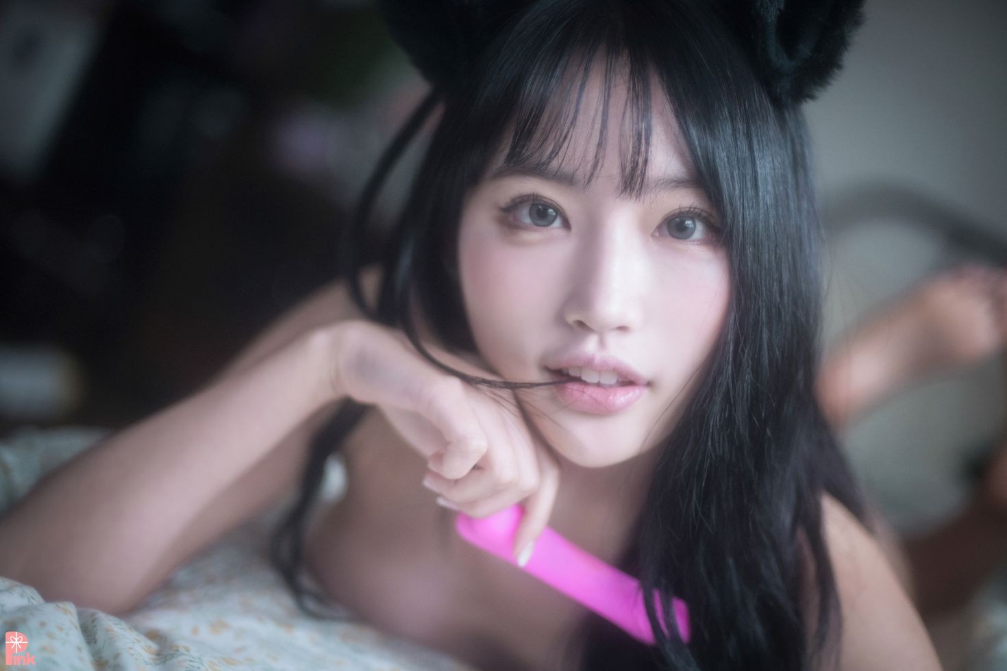 PINK RIBBON 韩国美少女模特性感写真 Linda Your Pet (79)