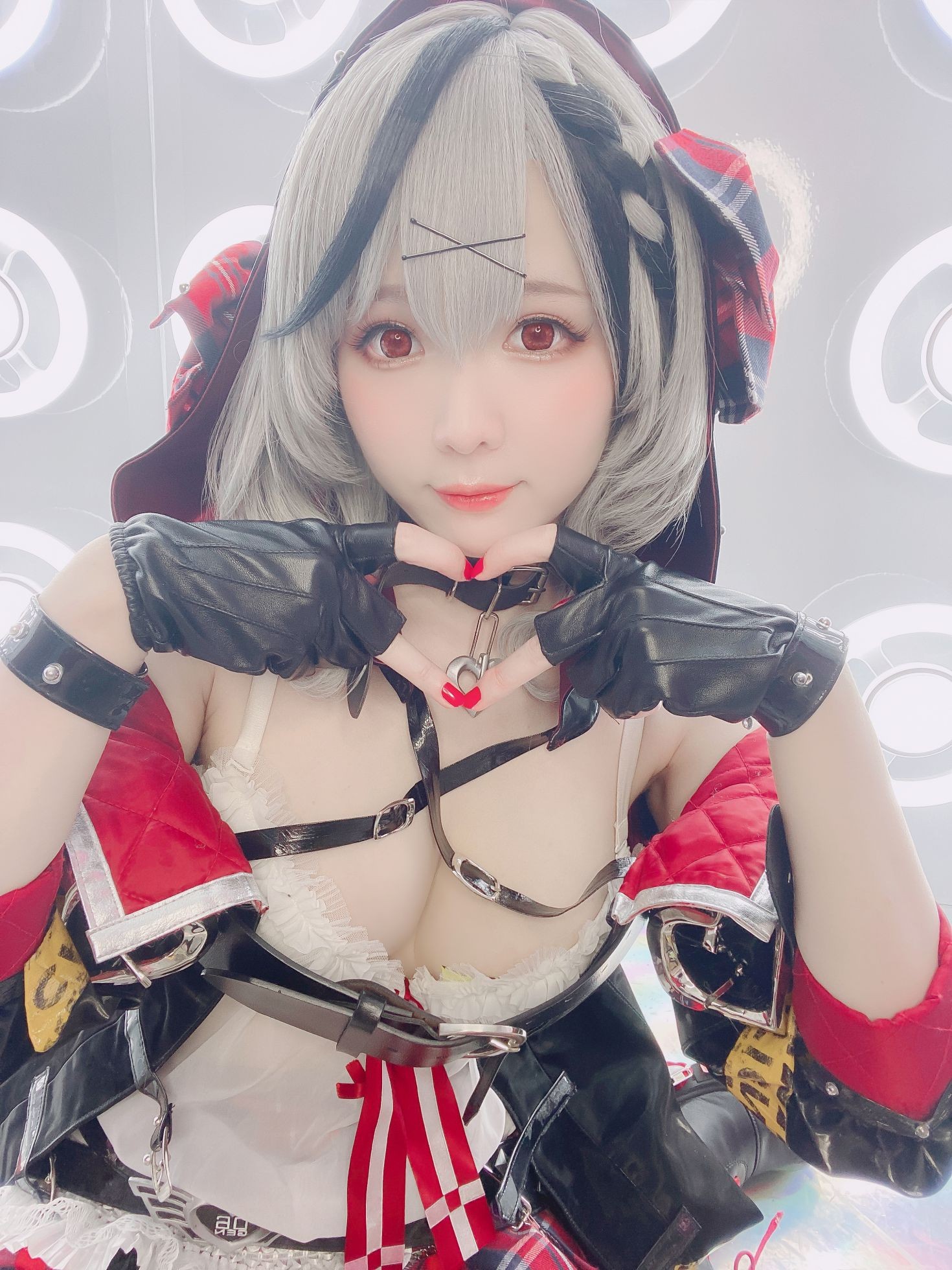 美女动漫博主霜月性感Cosplay写真沙花叉クロヱちゃん (5)