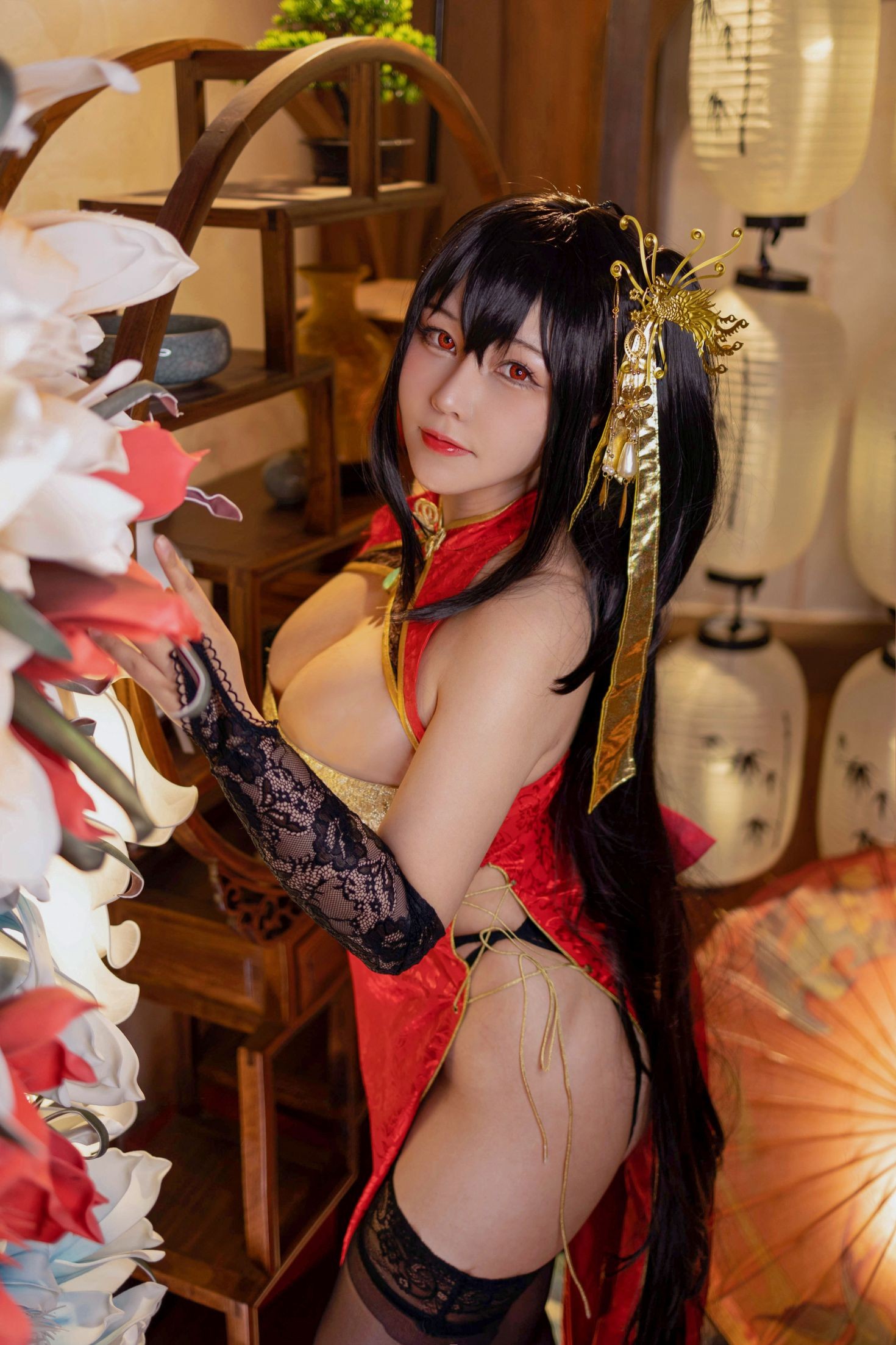 美女动漫博主咔喵性感Cosplay写真大凤旗袍 (2)