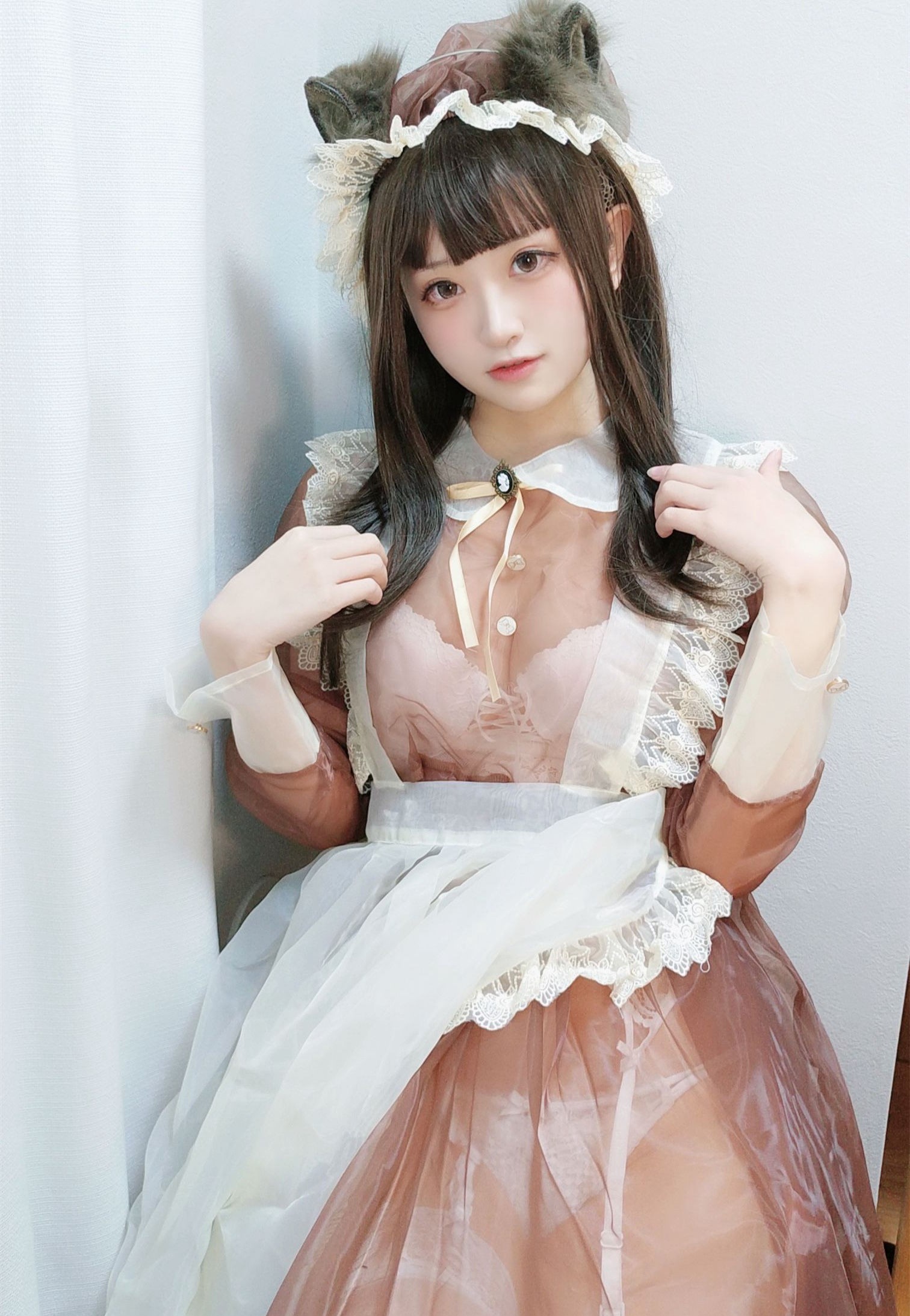 美女动漫博主千阳ちよ性感Cosplay写真女仆 (1)