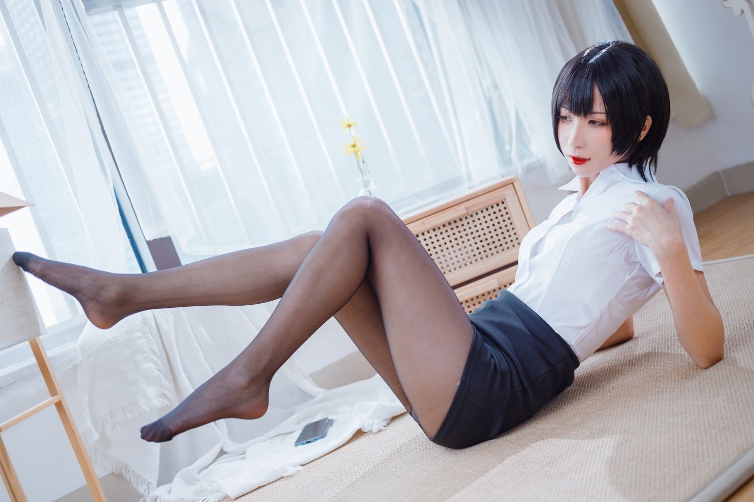 美女动漫博主贝儿酱Miki性感Cosplay写真OL装 (11)