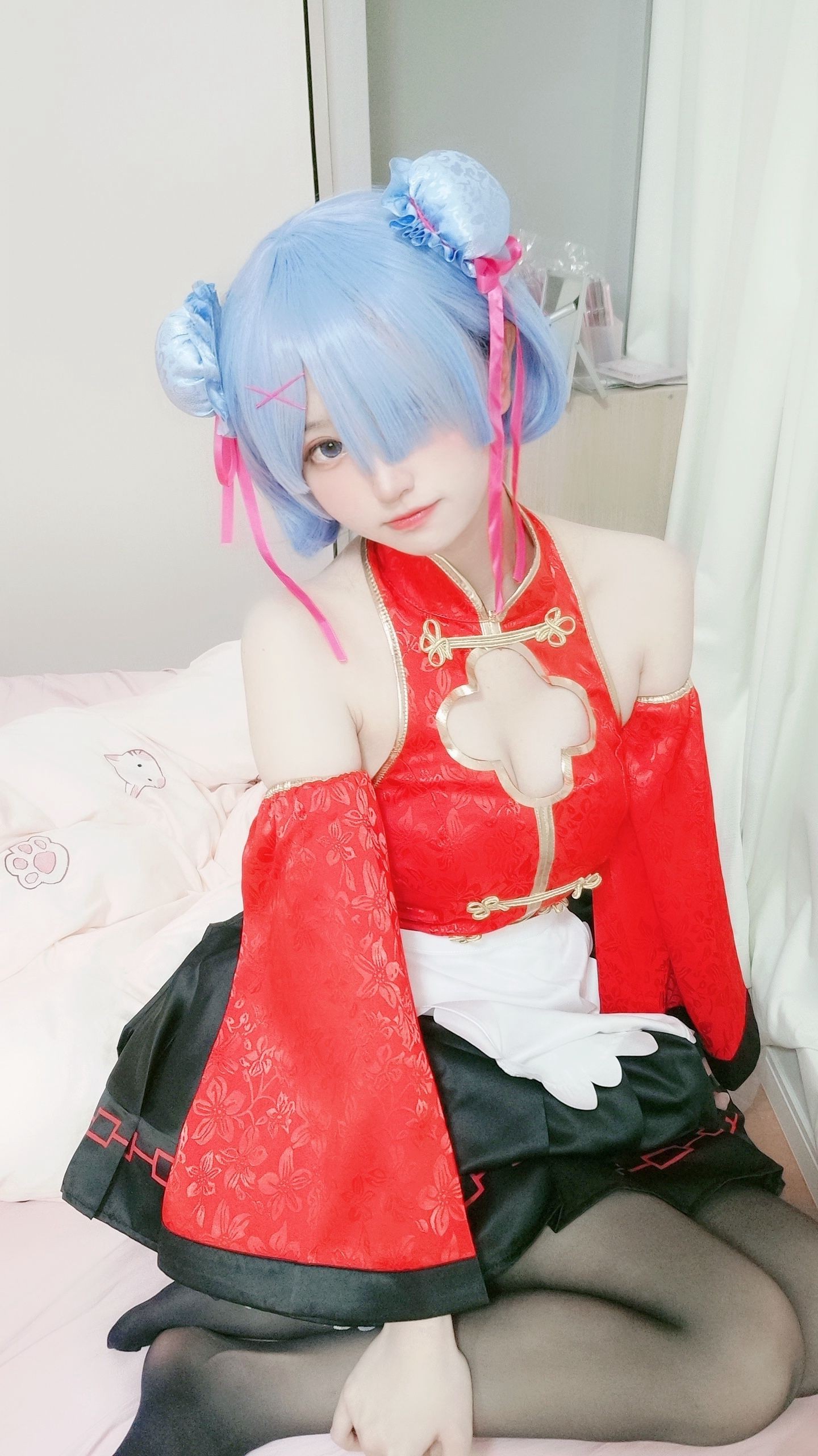 美女动漫博主千阳性感Cosplay写真蕾姆旗袍 (6)