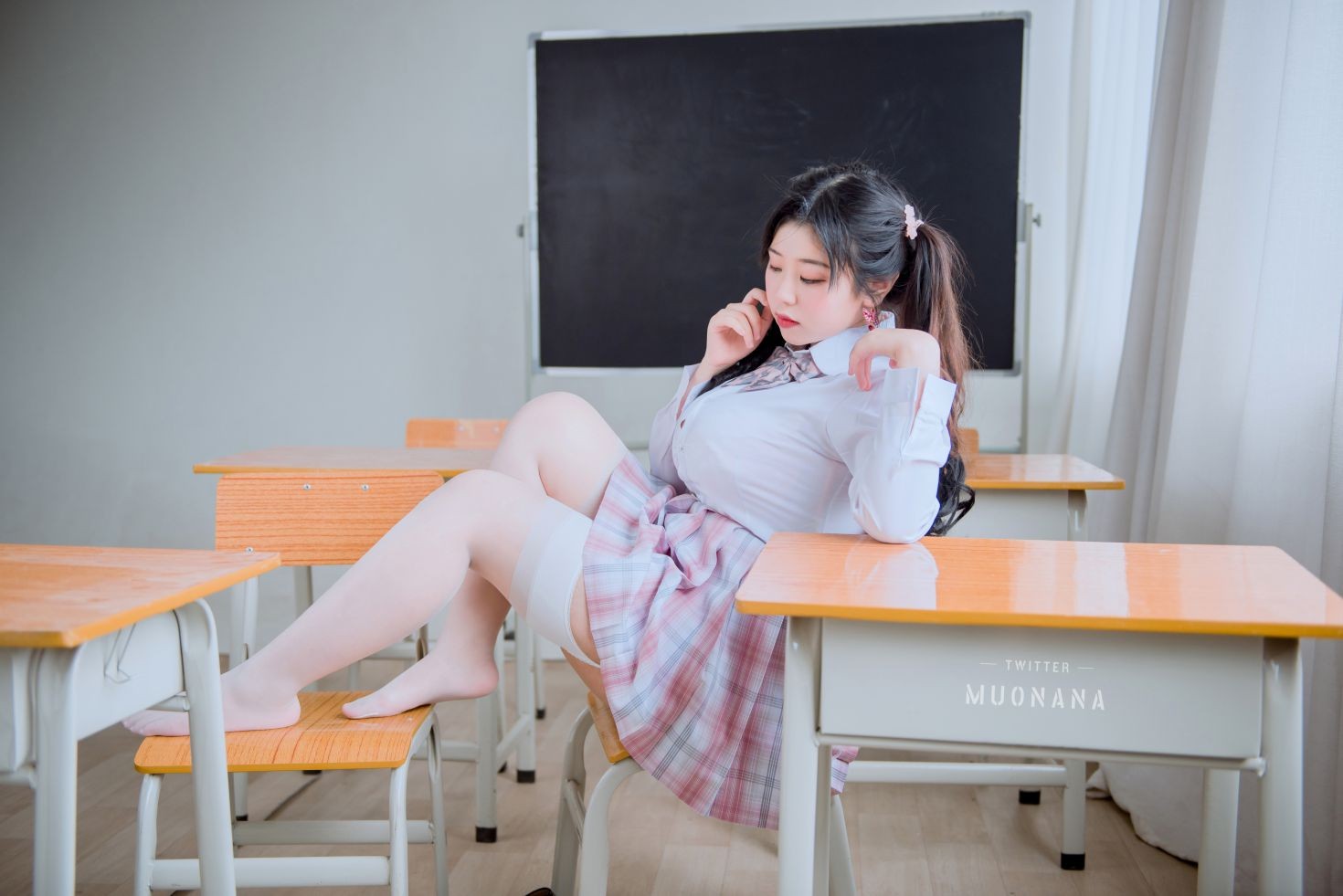 美女动漫博主穆零Mu0性感Cosplay写真老师学生 (26)