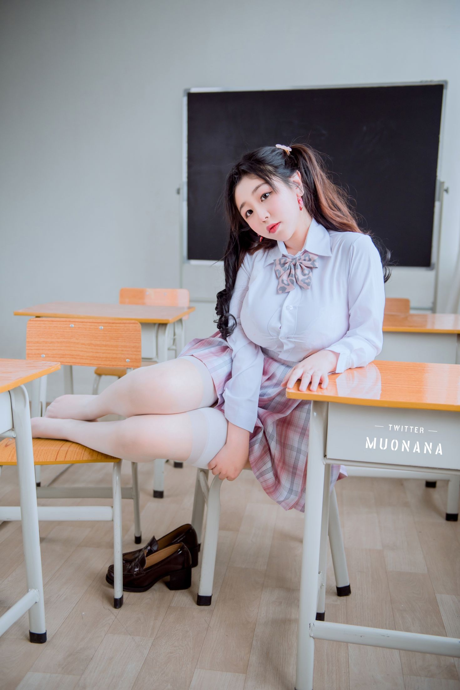 美女动漫博主穆零Mu0性感Cosplay写真老师学生 (24)