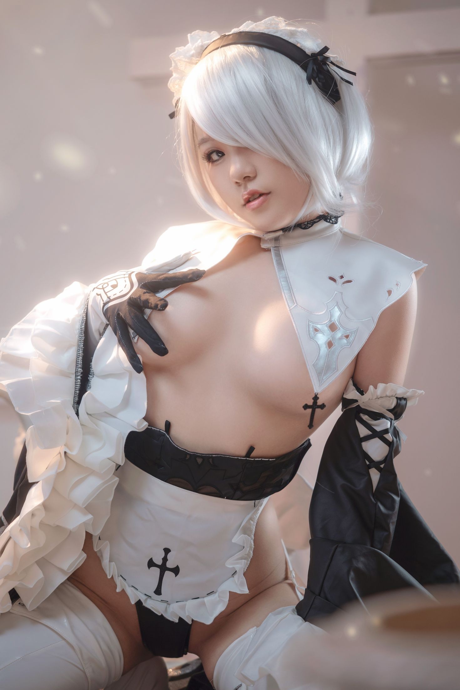 美女动漫博主七七娜娜子性感Cosplay写真2B女仆 (5)