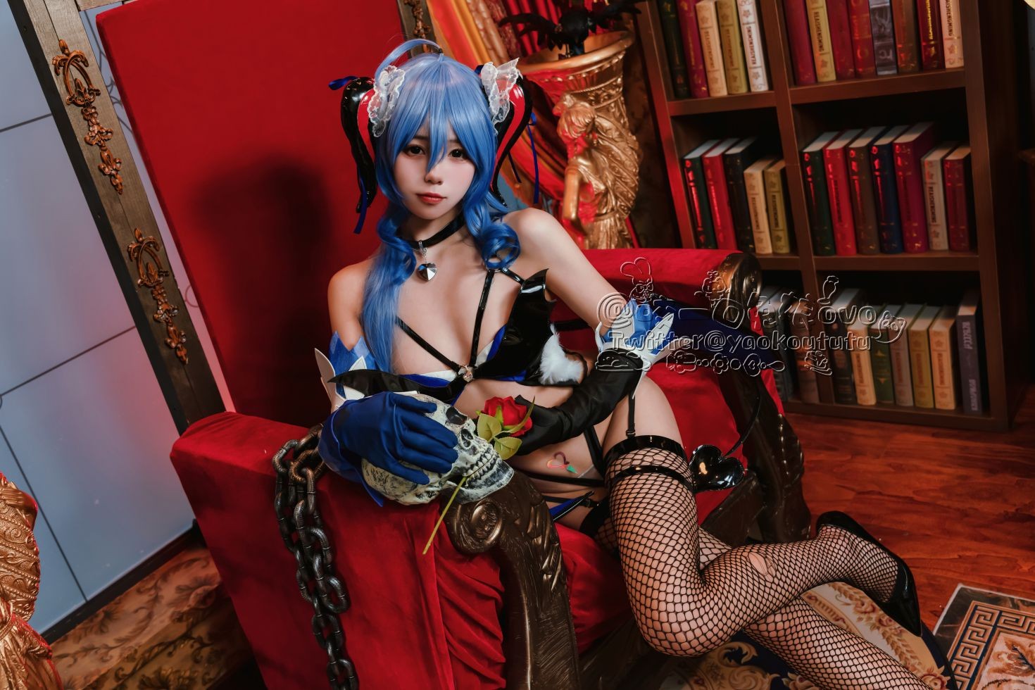 美女动漫博主咬一口兔娘性感Cosplay写真甘雨魅魔 (10)