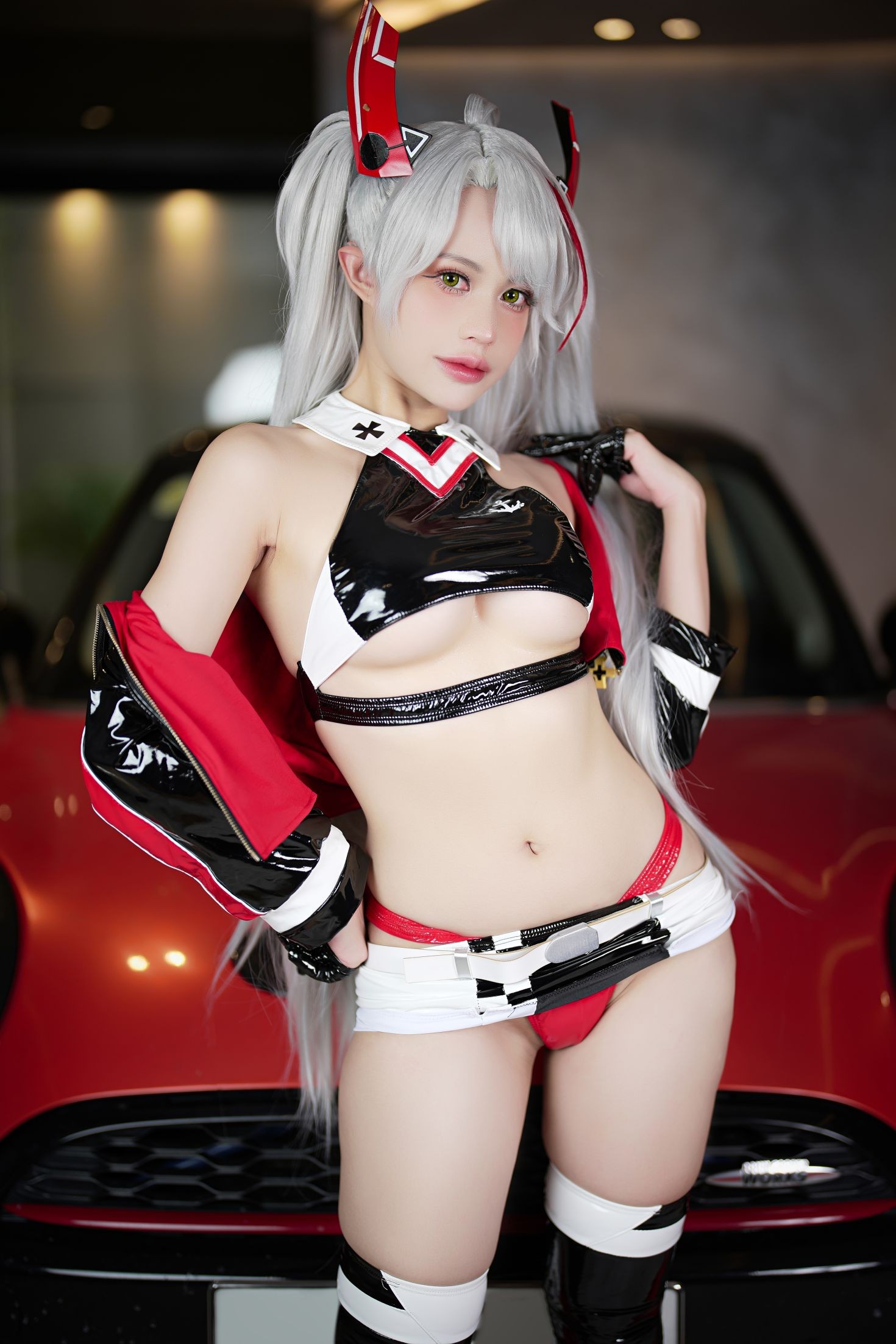 美女动漫博主PingPing性感Cosplay写真 Prinz Eugen Race Queen (1)