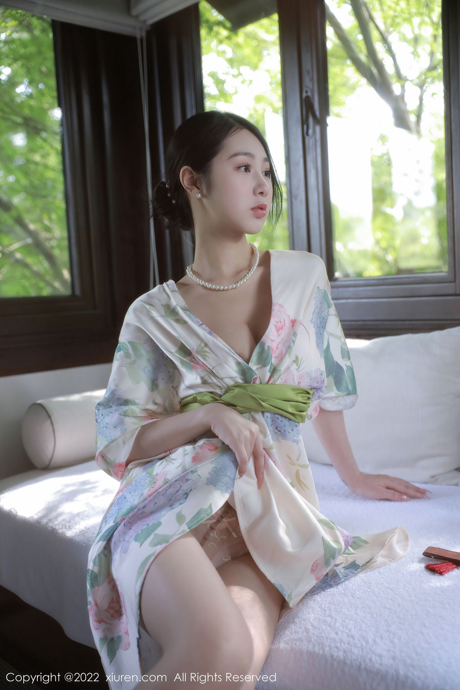 XIUREN秀人网美媛馆美女模特写真第No.5514期谢晚晚 (3)