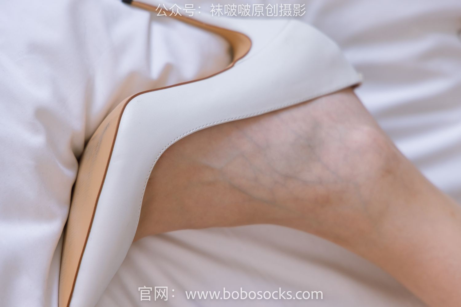 BoBoSocks袜啵啵美少女丝袜美脚写真第No.162期小甜豆高跟鞋肉丝裸足 (45)