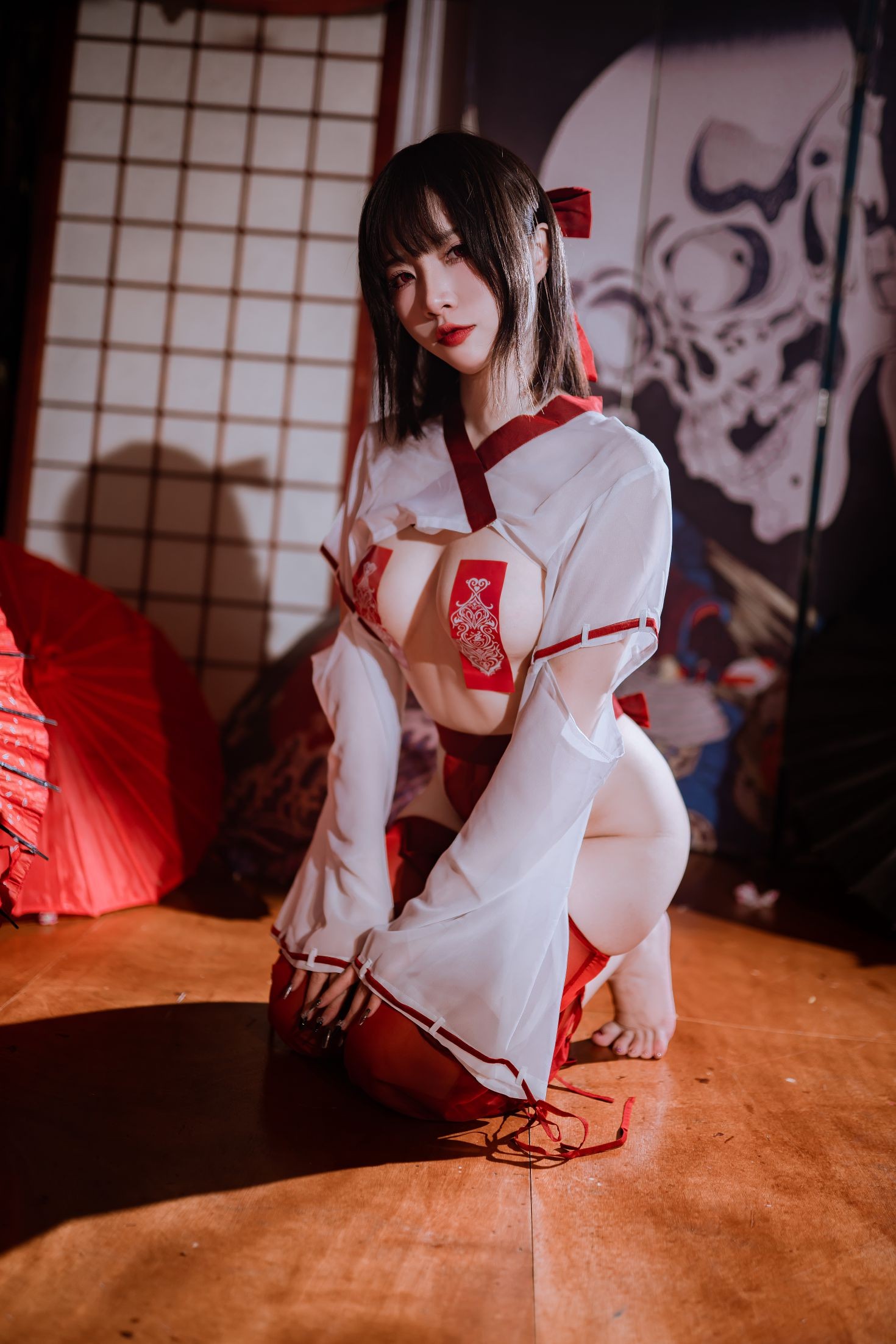 美女动漫博主二佐Nisa性感Cosplay写真私房巫女 (4)